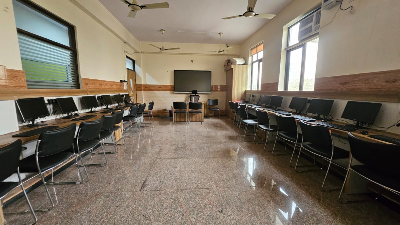 Spring Dales Public School