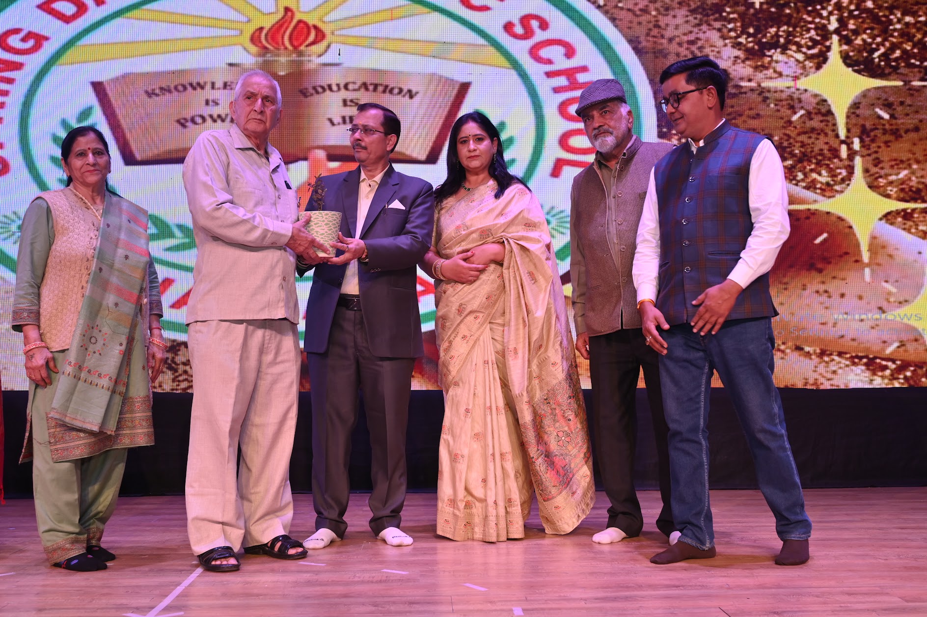 Spring Dales Public School